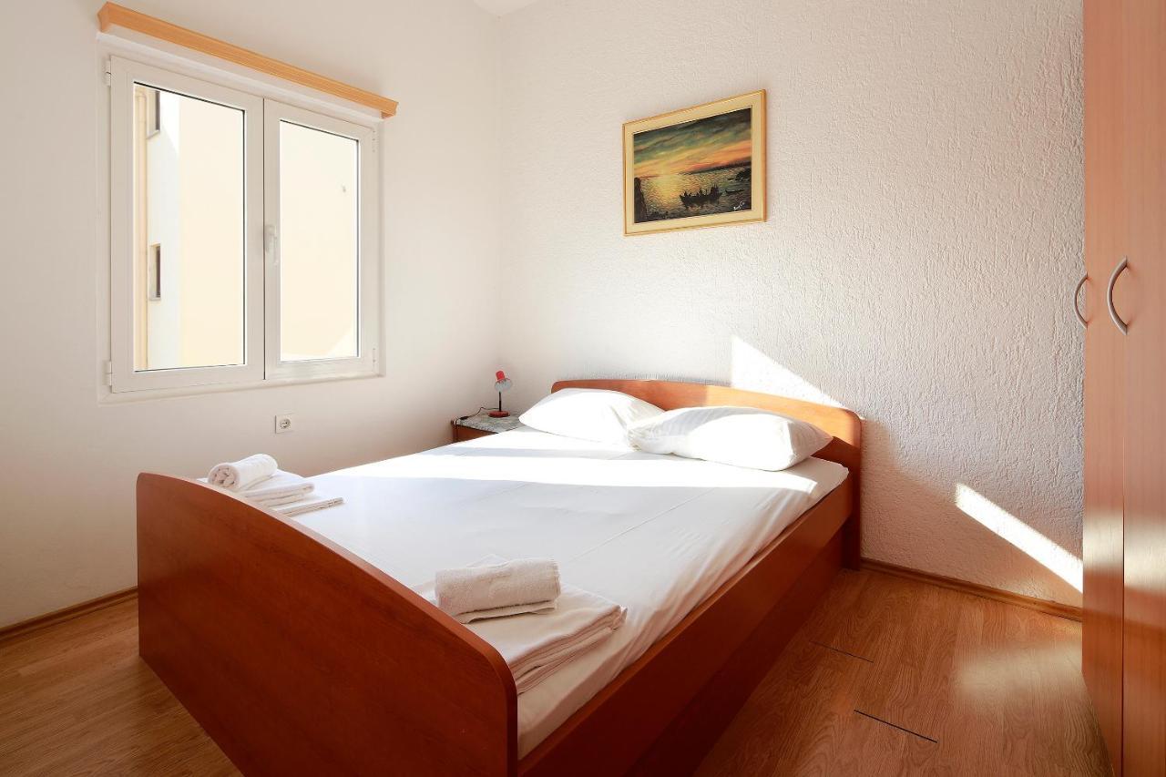 Apartments Katra Novalja Luaran gambar